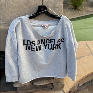Juicy Couture Los Angeles New York Gray Crop Pullover Size Large like new